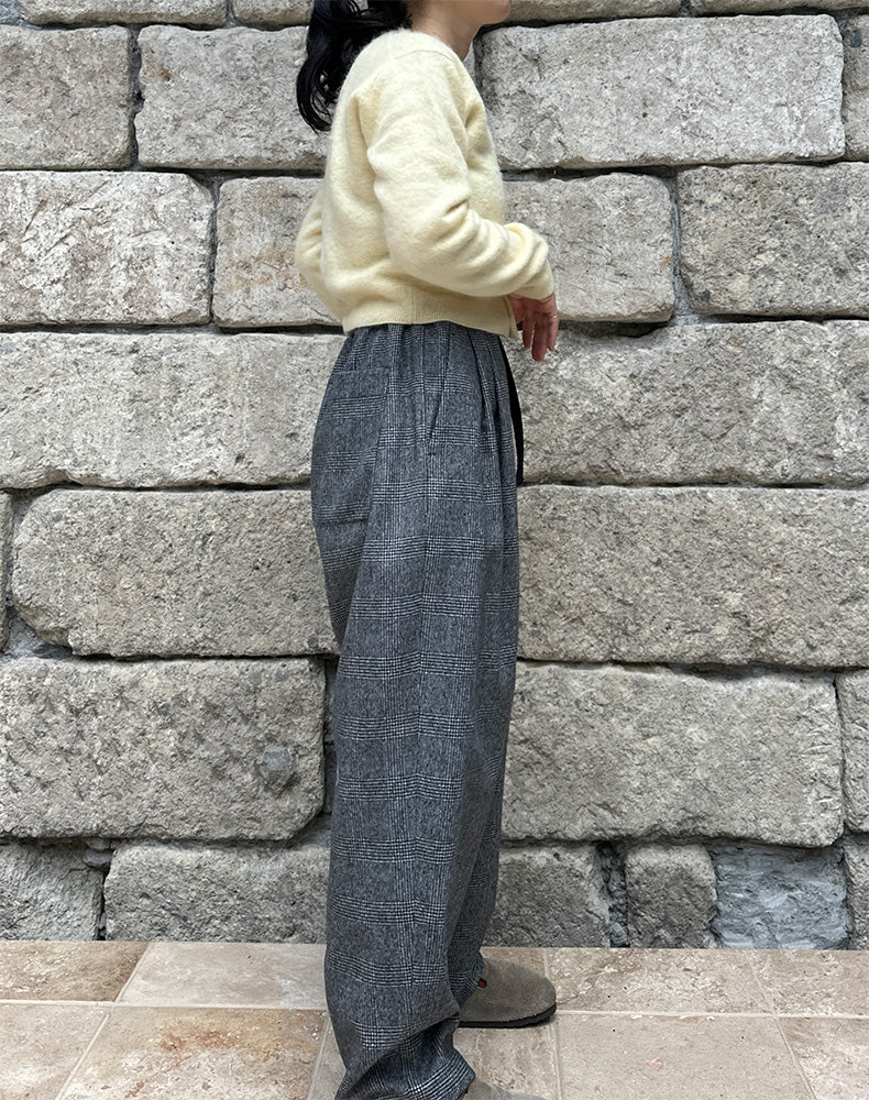 
                  
                    Load image into Gallery viewer, FINE PANTS / 315136252003
                  
                