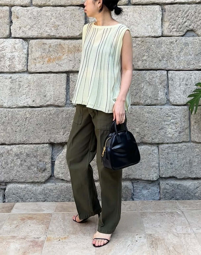 
                  
                    Load image into Gallery viewer, ペーパーヤーンストライプニット / BEH13009WA
                  
                