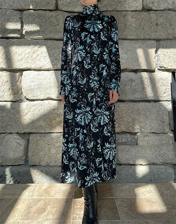 
                  
                    Load image into Gallery viewer, Velour Jersey High Neck Dress / 303165252004
                  
                