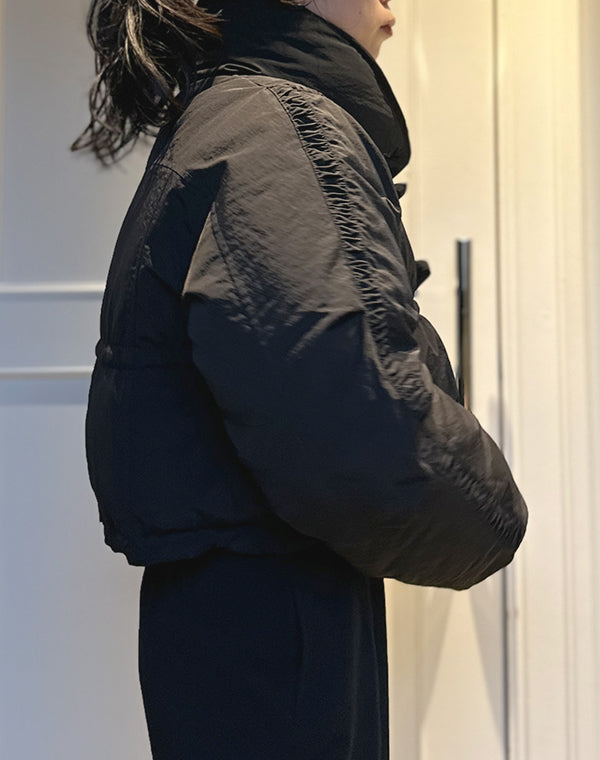 
                  
                    Load image into Gallery viewer, String Multiple Mini Down Jacket / 313333252002
                  
                