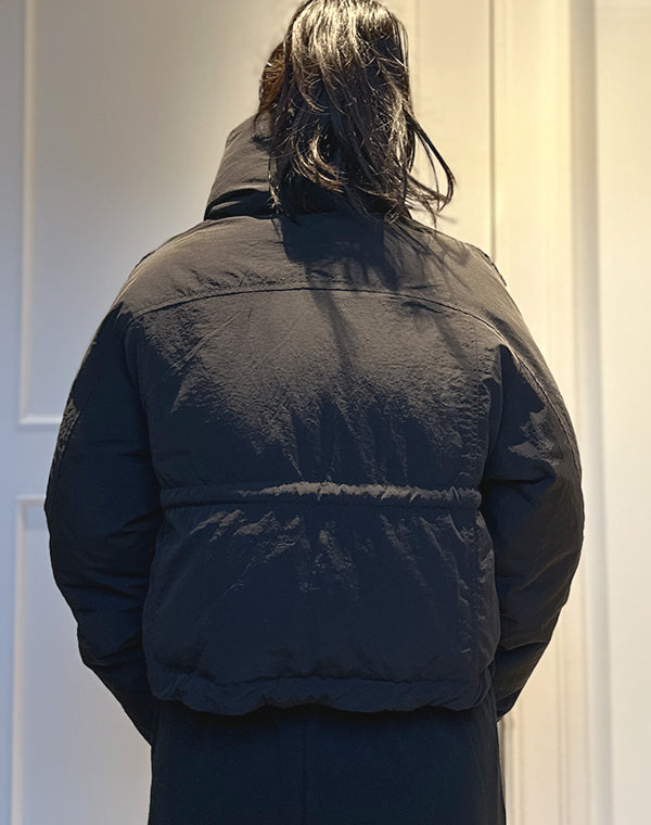 
                  
                    Load image into Gallery viewer, String Multiple Mini Down Jacket / 313333252002
                  
                