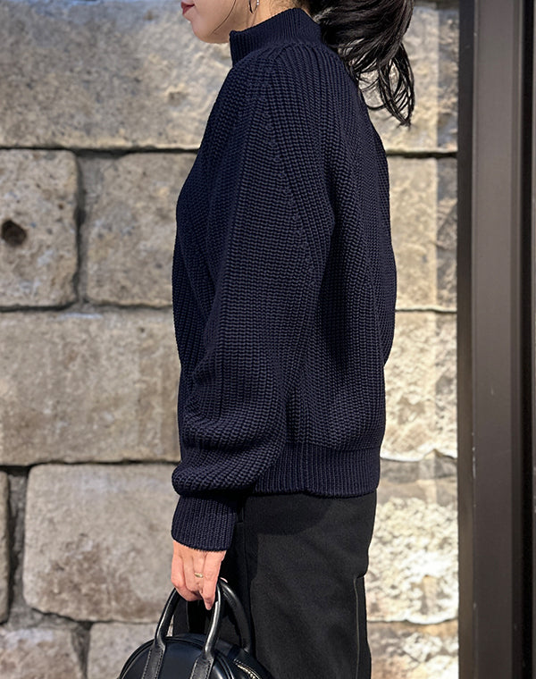 
                  
                    Load image into Gallery viewer, SIGNATURE DRIVERS KNIT / 301335252004
                  
                