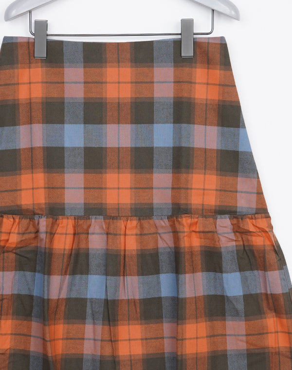 
                  
                    Load image into Gallery viewer, GARLIN SKIRT / 320289252002
                  
                