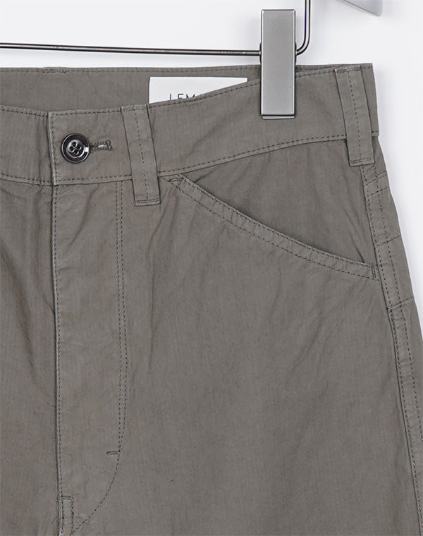 
                  
                    Load image into Gallery viewer, LEMAIRE - TAPERED 5 POCKETS PANTS / 315263211001A
                  
                