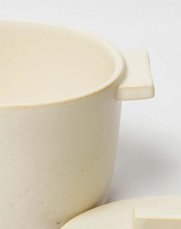 
                  
                    Load image into Gallery viewer, Fujii Msy Pottery / ovenware 小鍋 foggy / 904236233001
                  
                