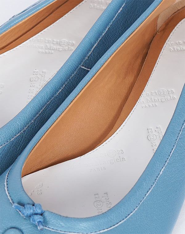 
                  
                    Load image into Gallery viewer, TABI バレエシューズ / 885238211001A
                  
                