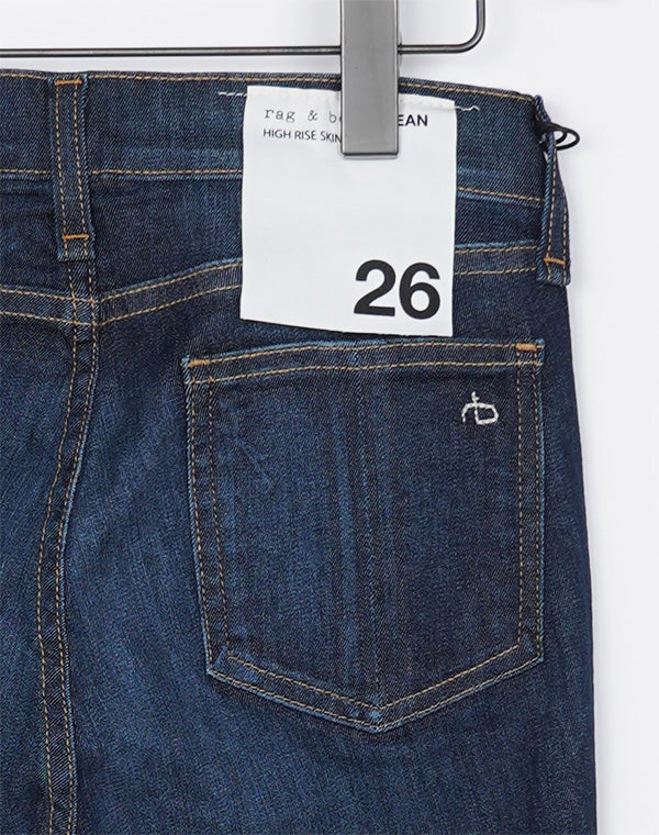 
                  
                    Load image into Gallery viewer, rag &amp;amp; bone - 10 Inch Skinny Jeans / 401314162004A
                  
                