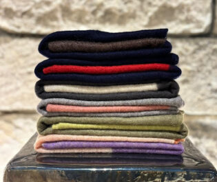 CALENDAR / 11月営業カレンダーのサムネイル画像