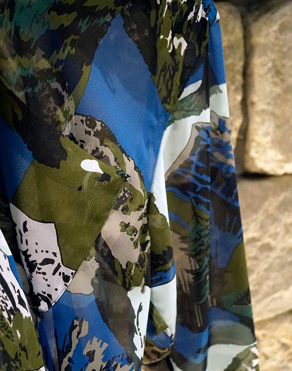 
                  
                    Load image into Gallery viewer, NOMARHYTHM TEXTILE - Chiffon LAND SCAPE Shirt / 311846222004
                  
                