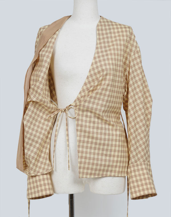 
                  
                    Load image into Gallery viewer, Mame Kurogouchi - SUMMER WOOL PLAID WRAP-FRONT TOP / 152165211005A
                  
                